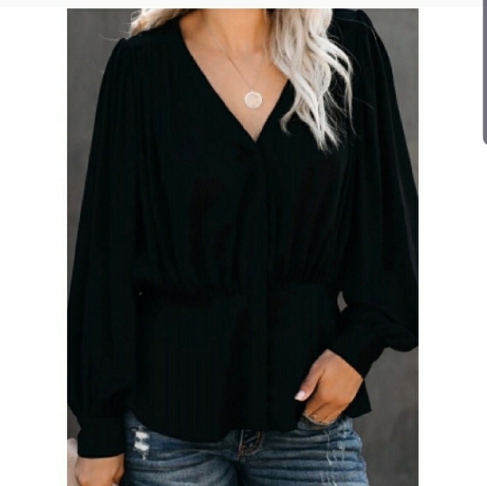 Chic Button Down V-Neck Peplum Top